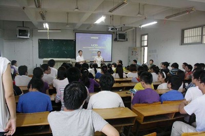 数学系举办职业生涯规划讲座