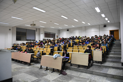 数学系经验交流会成功举办
