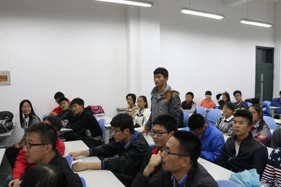 理学院数学系15级进行班级班委选举